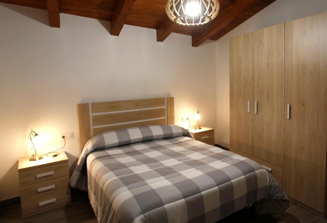 Casa Sierra De Guara Pensionat Adahuesca Exteriör bild
